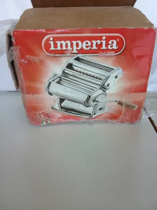 Macchina per la pasta Imperia