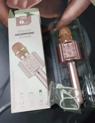 Micrófono Karaoke Inalámbrico Rosa y Dorado