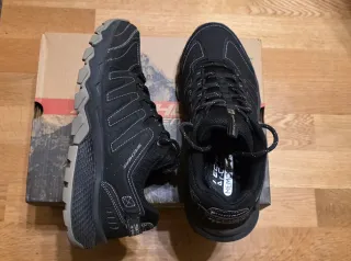 Zapatillas Skechers Trekking Hombre Negras