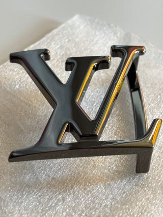 Fibbia Louis Vuitton Grigio Antracite cinture