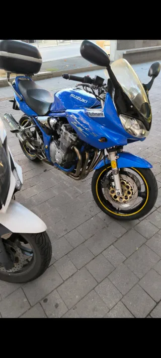 Suzuki Bandit 650S 2005