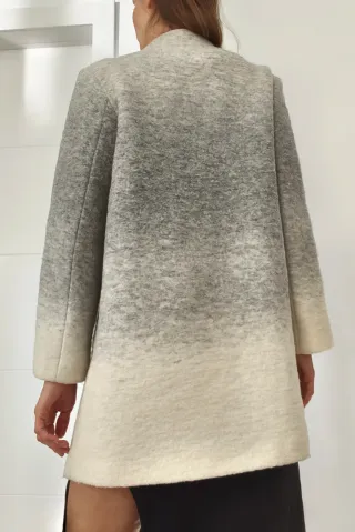 Abrigo lana gris ombre asimétrico