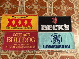 Spugne da bar: Castlemaine, Beck's, Courage, Löwen