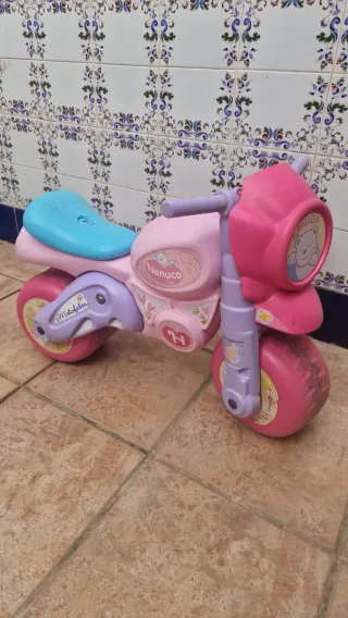 Moto Nenuco Motobaby Rosa y Lila