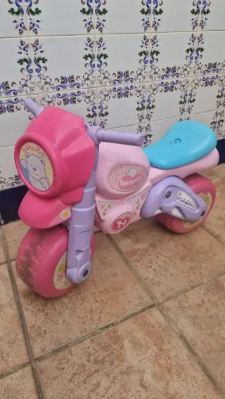 Moto Nenuco Motobaby Rosa y Lila