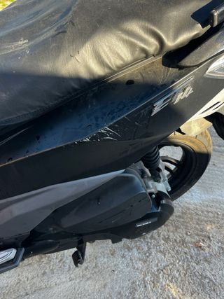 Moto Sym Jet 14 Negra