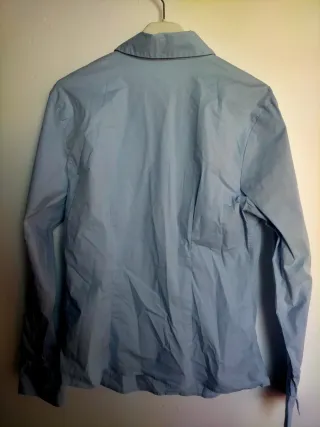 Blusa Mango azul slim fit