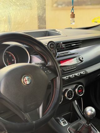 Alfa Romeo Giulietta 2012