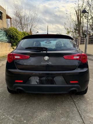 Alfa Romeo Giulietta 2012