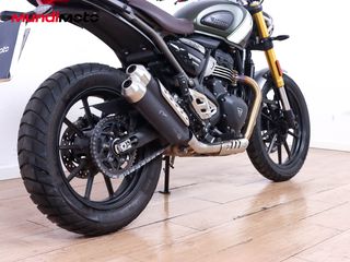 TRIUMPH SCRAMBLER 400 X
