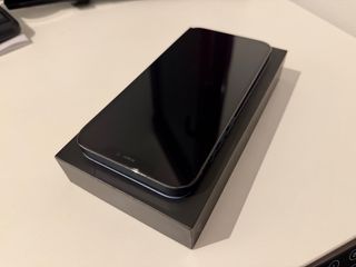 iPhone 12 Pro Max 128GB Azul batería 76%