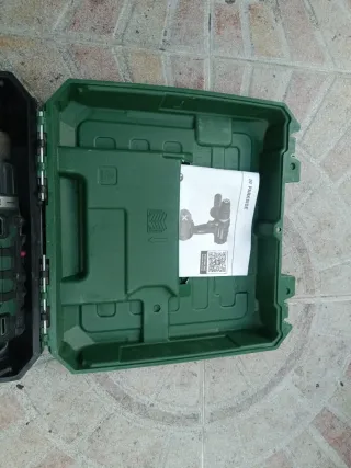 Berbequim Parkside 20V com mala