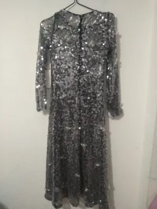 Vestido lentejuelas Zara plateado
