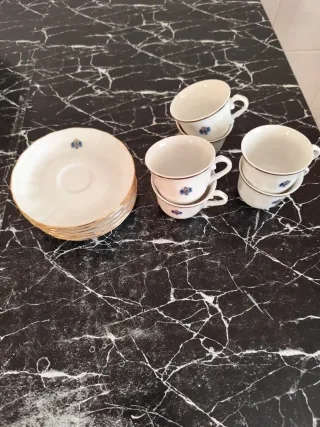 Juego 6 tazas café y 6 platitos porcelana