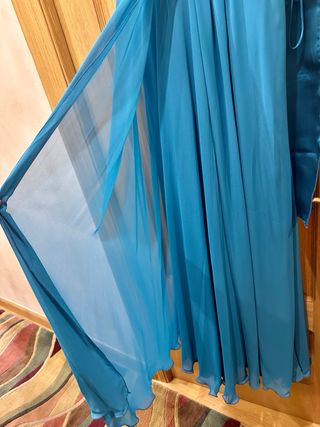 Vestido de ceremonia azul