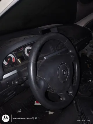 Despiece consola central y moldura