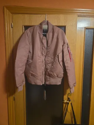 Chaqueta bomber rosa