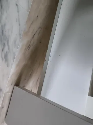 Mesa centro elevable blanca con almacenaje