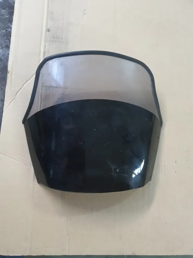 Pantalla Alta Dominator 650