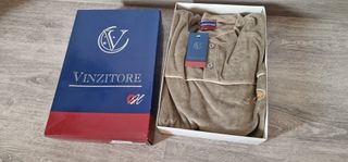 LOTE DE TRES PIJAMAS CON ETIQUETA