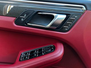 PORSCHE Macan Macan S