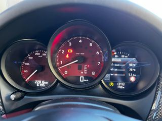 PORSCHE Macan Macan S