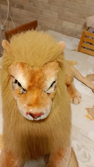Grande Peluche Leone Realistico