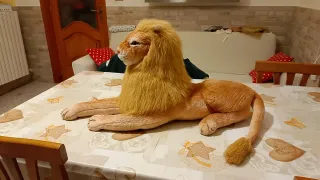 Grande Peluche Leone Realistico