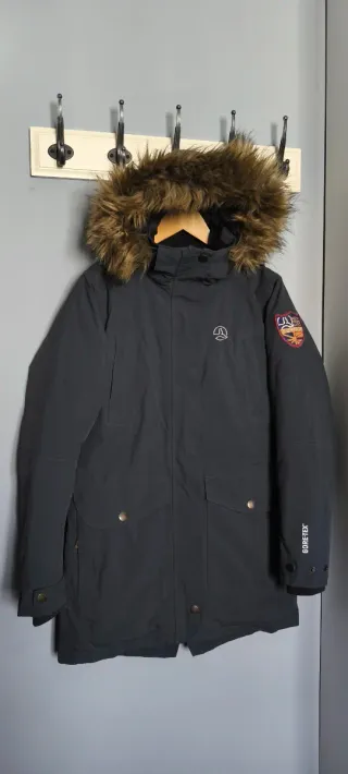 Abrigo Ternua plumas Gore-Tex