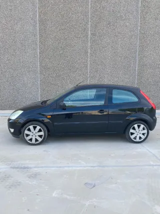 Ford Fiesta 2004