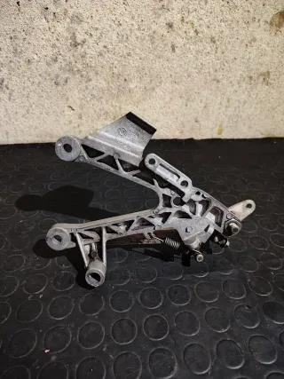 Pedana dx Aprilia RS 125