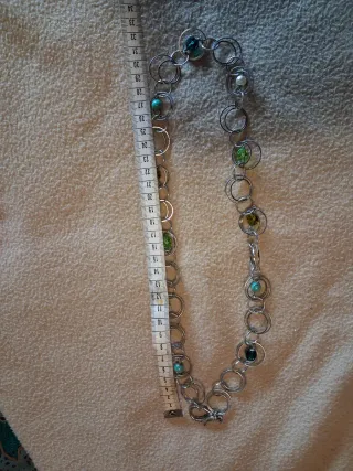 Collana media lunghezza con perline