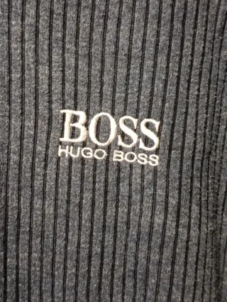 Jersey Hugo Boss V-Neck Rayas Gris y Negro