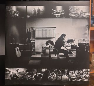 MOTÖRHEAD - The World Is Ours Vol. 1