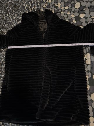 Pelliccia sintetica nera