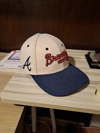 Gorra Atlanta Braves Beige y Azul