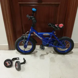 Bicicleta infantil azul Racing