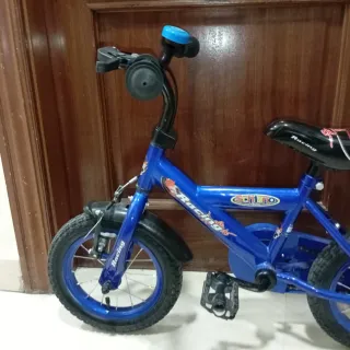 Bicicleta infantil azul Racing