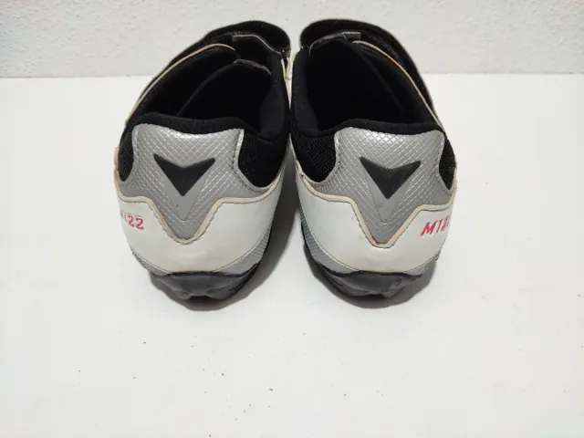 Scarpe da ciclismo MTB e spinning Shimano T39, taglia 39