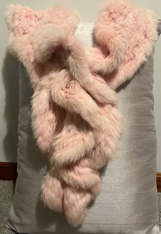 Foulard fiesta rosa de pelo sintético