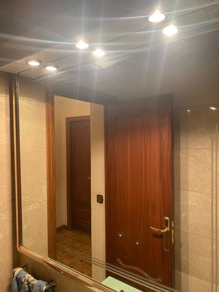 Espejo de baño con luz LED