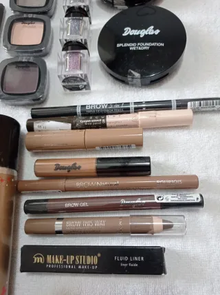 Set di trucco Douglas e borse