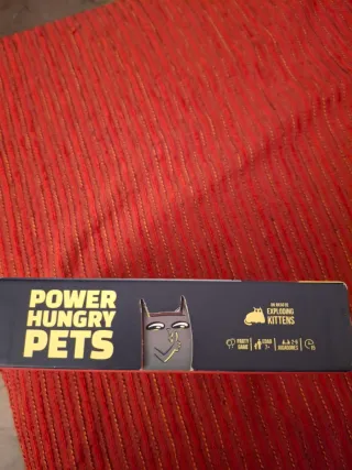 Juego de cartas Power Hungry Pets