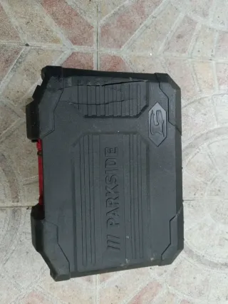 Lixadora Orbital Parkside PMFS 200 C3