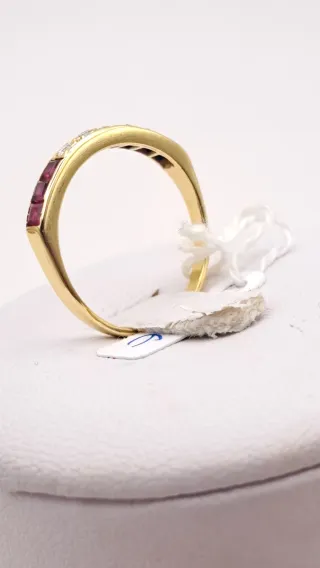 Anillo Oro 18k Rubíes y Diamantes