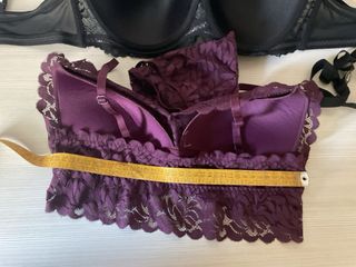Set reggiseni pizzo nero e viola