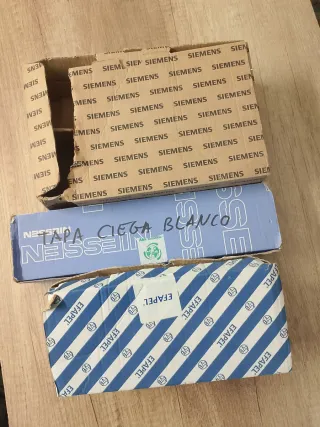 Lote mecanismos eléctricos