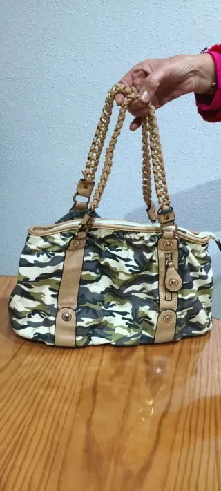 Bolso de mano camuflaje