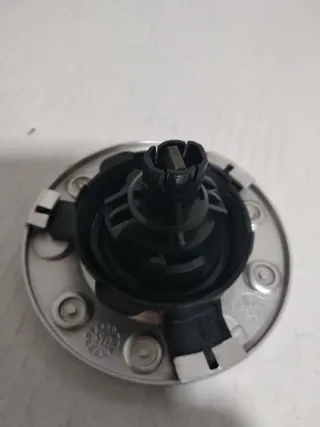 Tapón Gasolina Peugeot con dos Llaves.