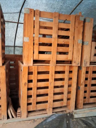 Palots de madera para carga